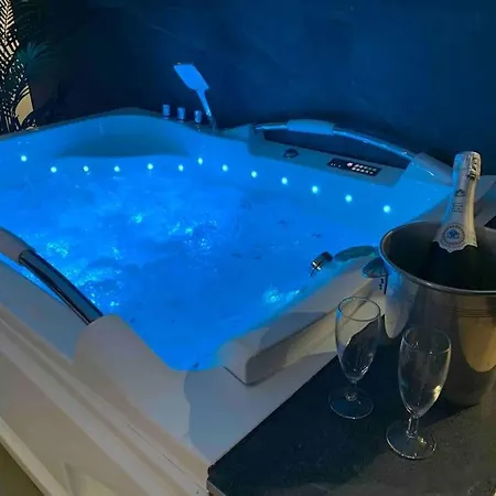 La Suite Saphir - Spa Privatif Nancy Exterior photo