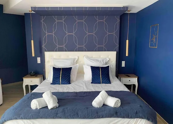 La Suite Saphir - Spa Privatif